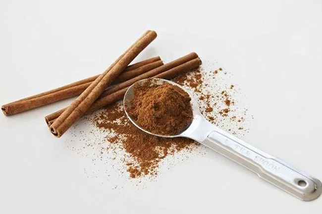 Eat-Cinnamon-for-diabetics.jpg